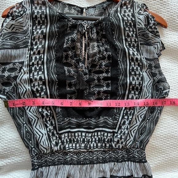 White House Black Market Women's
Flutter-Sleeve Printed Woven Maxi Dress - Picture 13 of 16